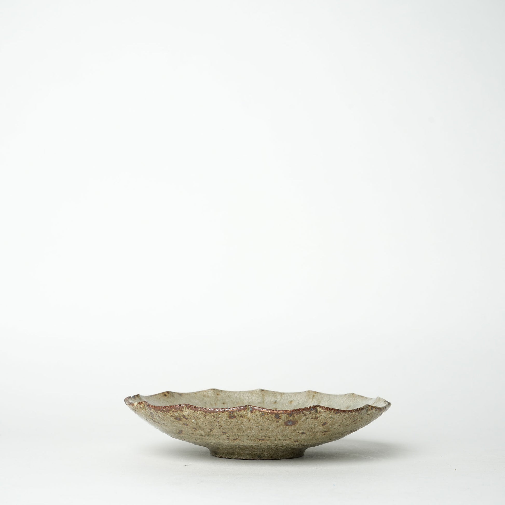 Shinogo Umano Japanese pottery