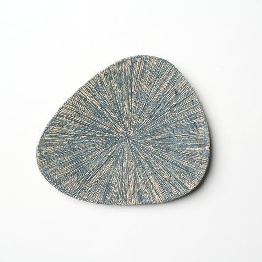 Nobuko Konno Coral Leaf Plate