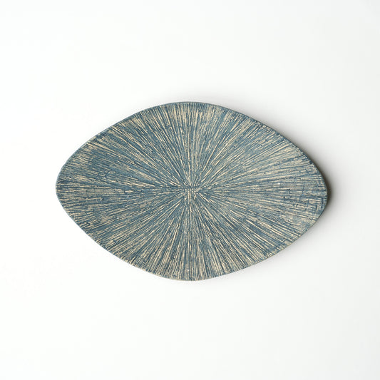 Nobuko Konno Coral Leaf Plate