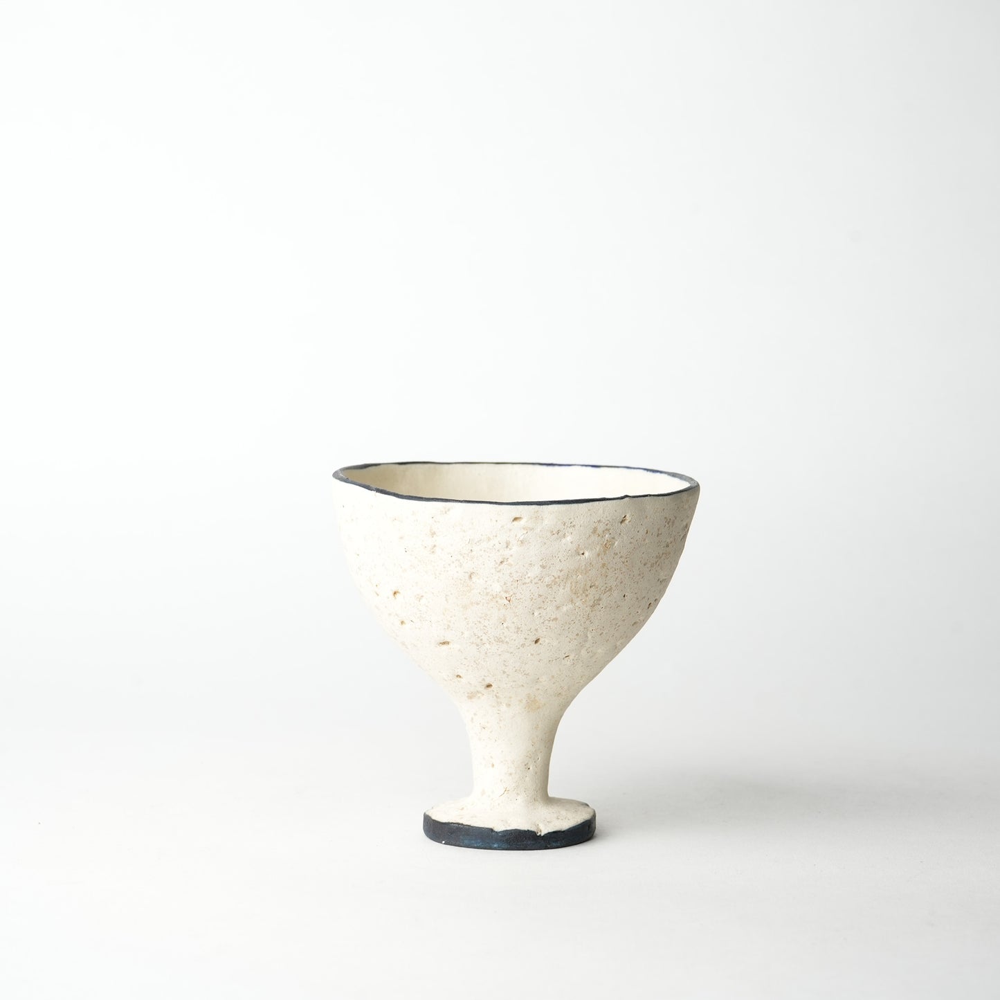 Nobuko Konno Goblet Cup White