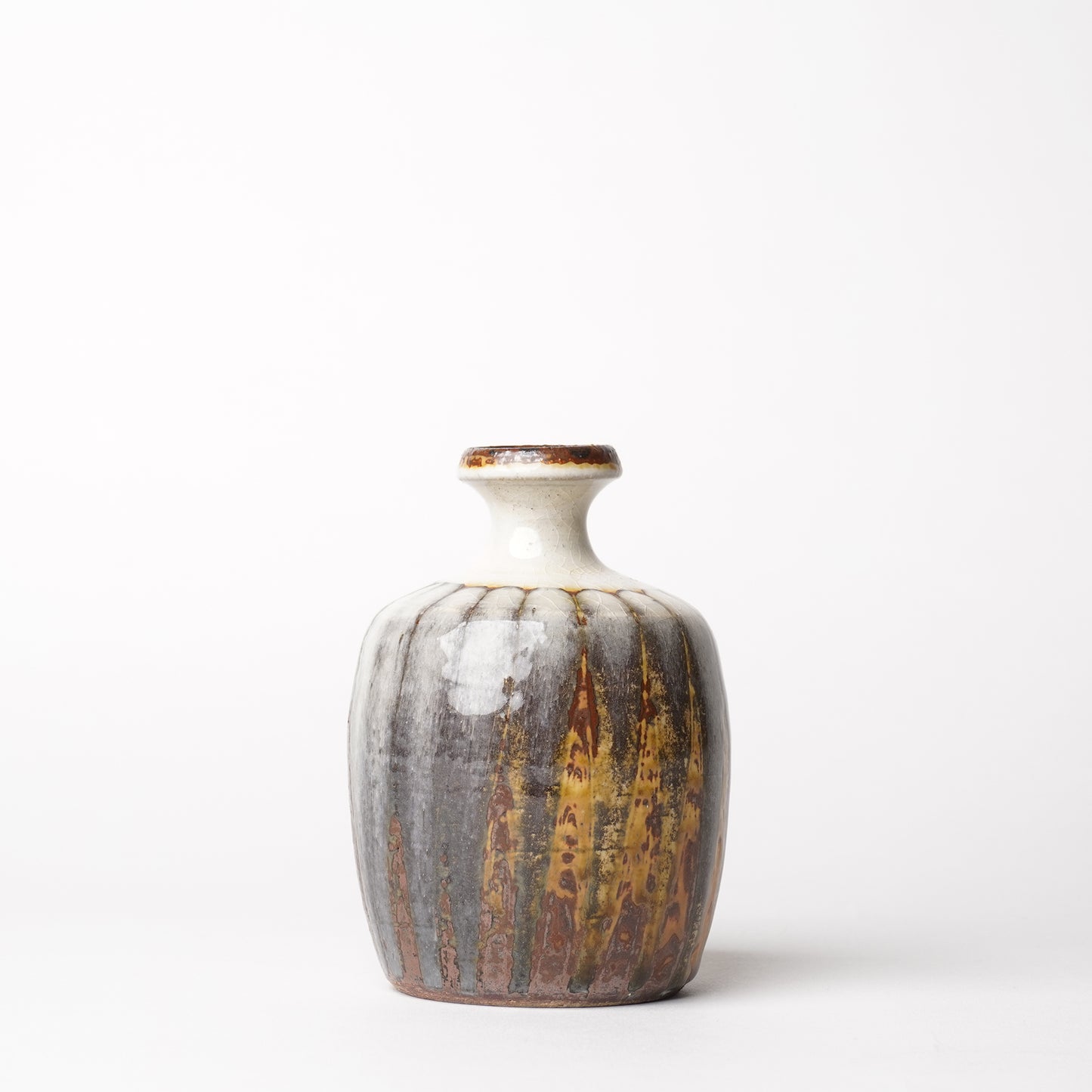 Fumotogama Shodaiyaki Flover Vase