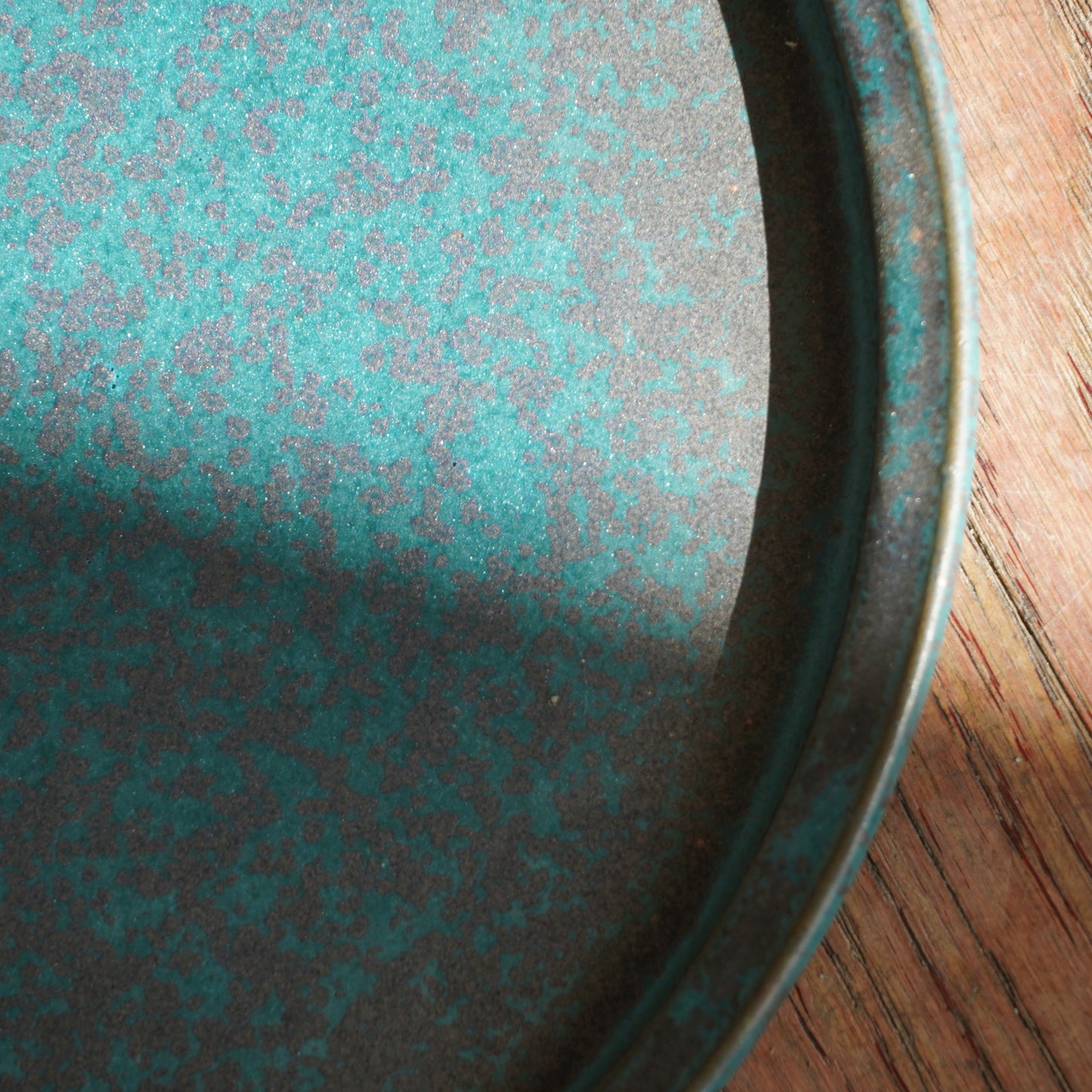 Yoko Onda Round Plate Blue Bronz 22cm