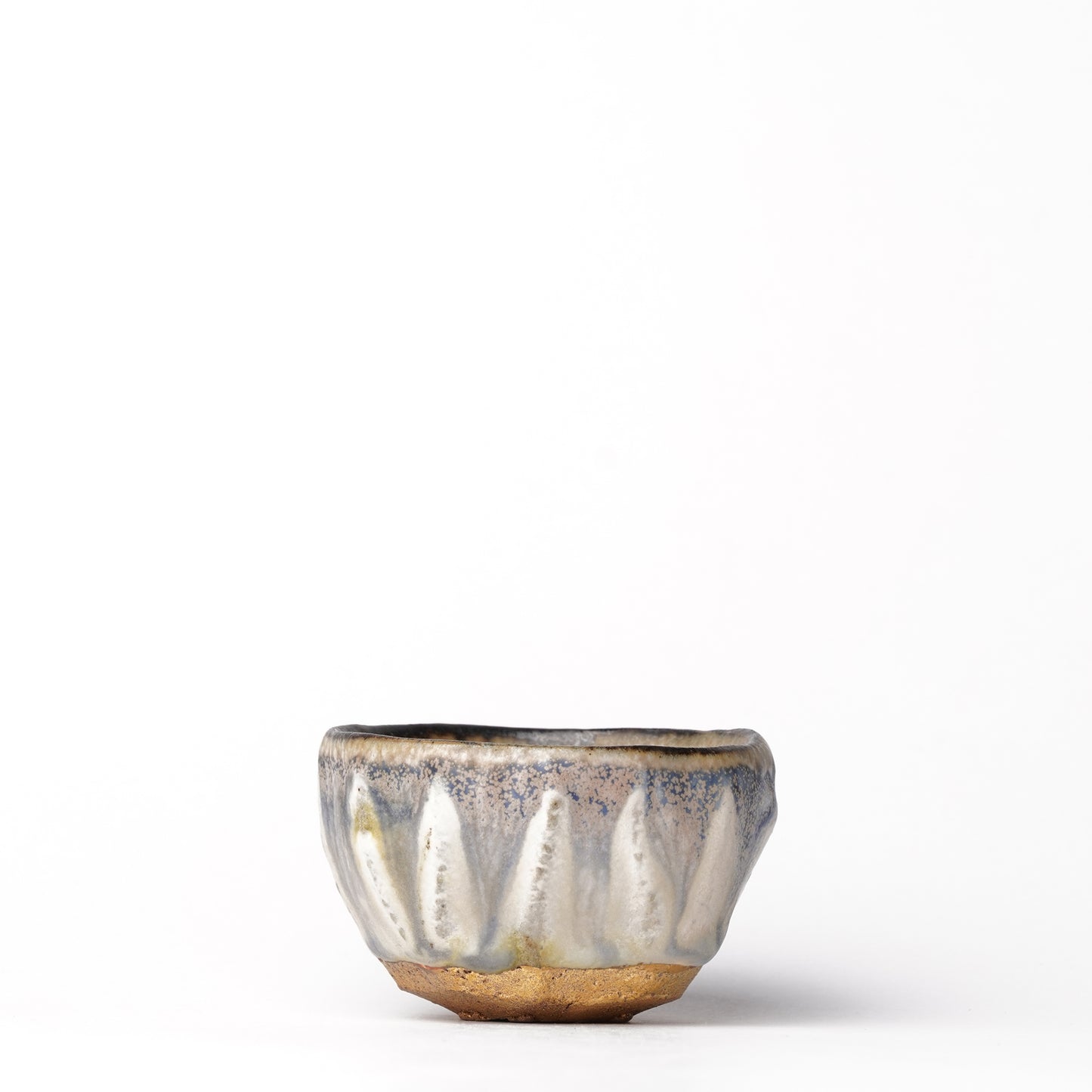 Nobuhito Nakaoka Colored Ash Glaze Guinomi Sake Cup with Gold