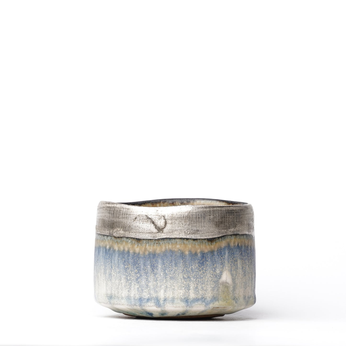 Nobuhito Nakaoka Colored Ash Glaze Cup Matcha bowl with Silver Gold