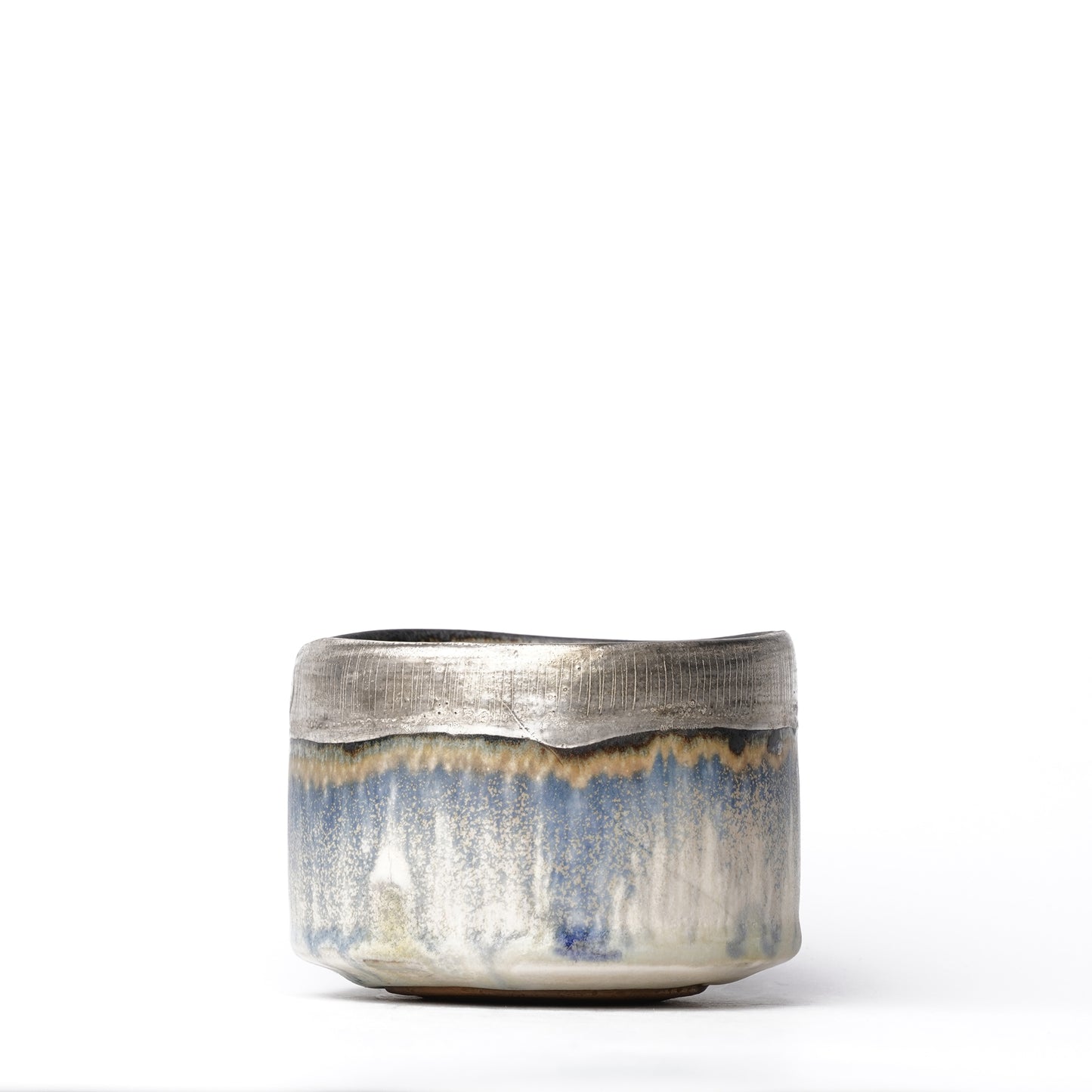 Nobuhito Nakaoka Colored Ash Glaze Cup Matcha bowl with Silver Gold