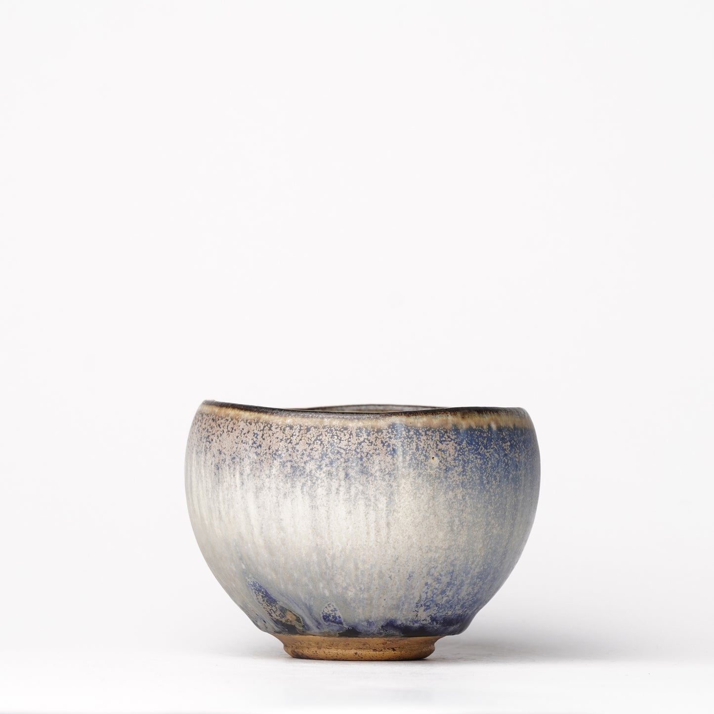 Nobuhito Nakaoka Colored Ash Glaze Yunomi Cup with Gold