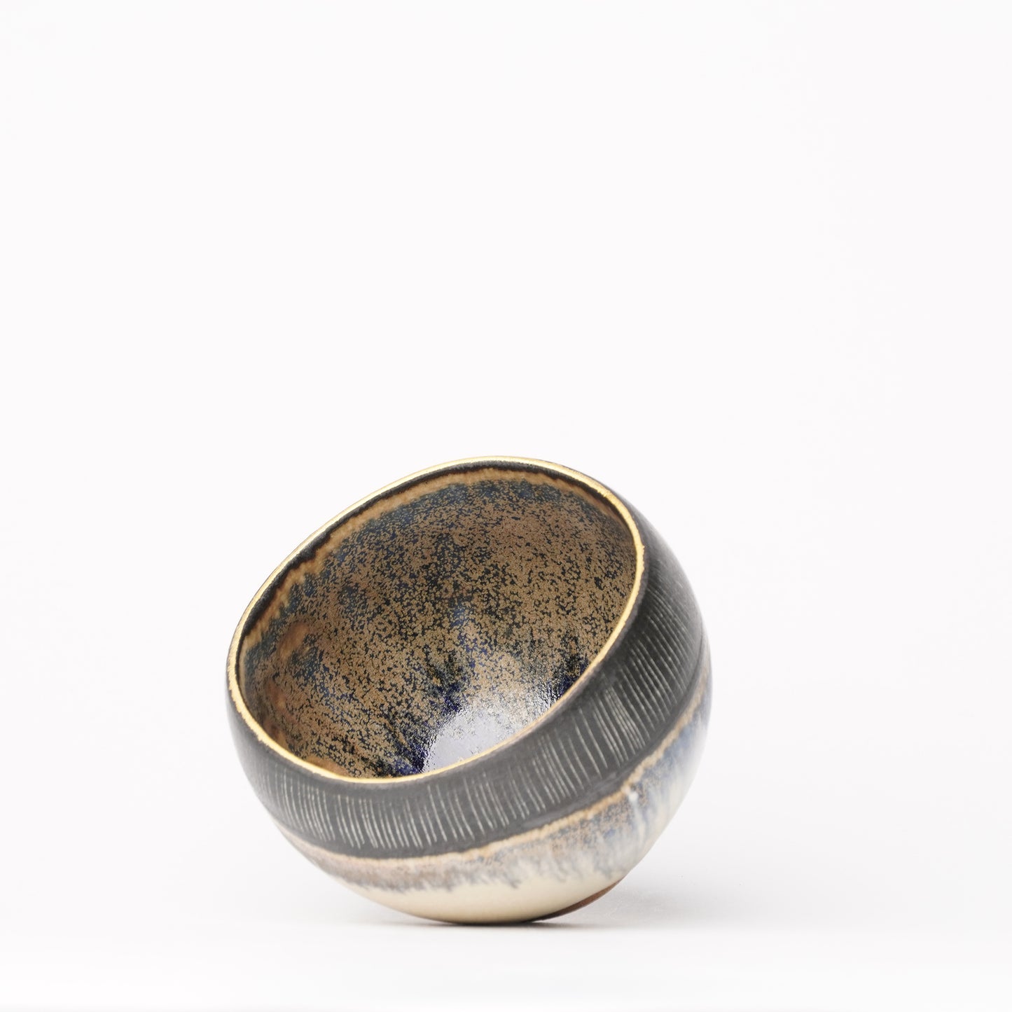 Nobuhito Nakaoka Colored Ash Glaze Yunomi Cup with Gold