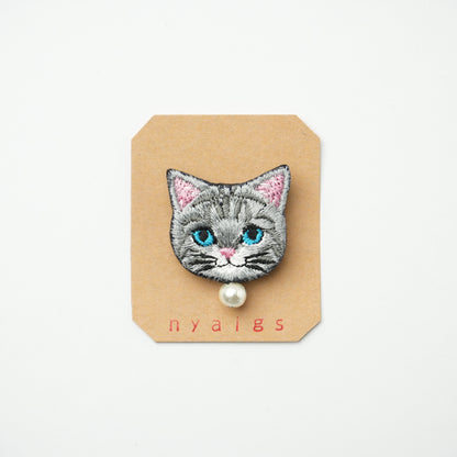 Cat Brooch