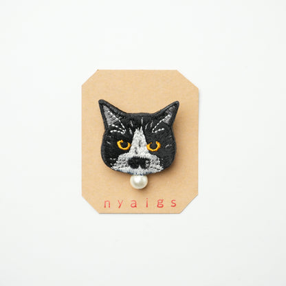 Cat Brooch