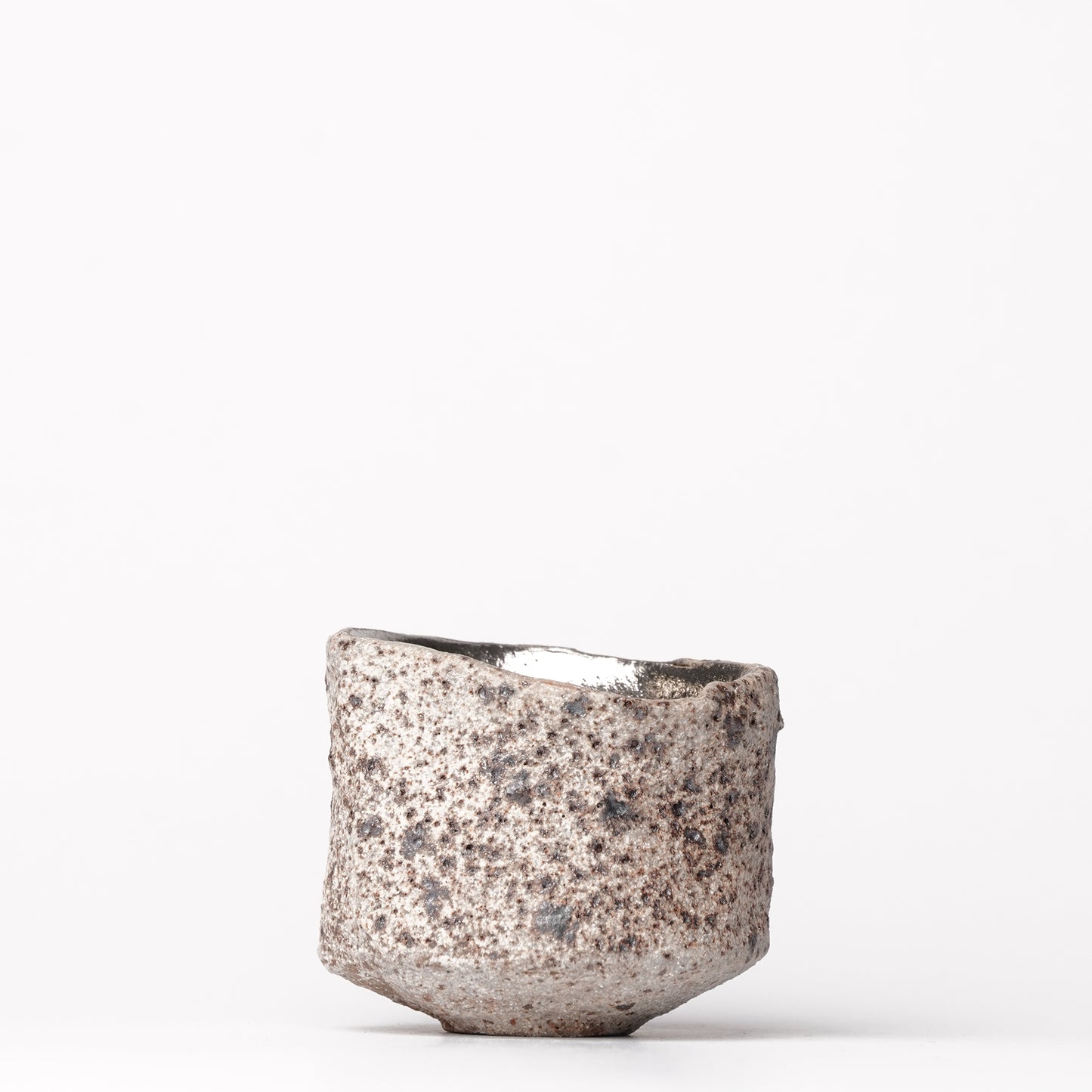 Yusuke Wakasa Guinomi Sake Cup with Platinum