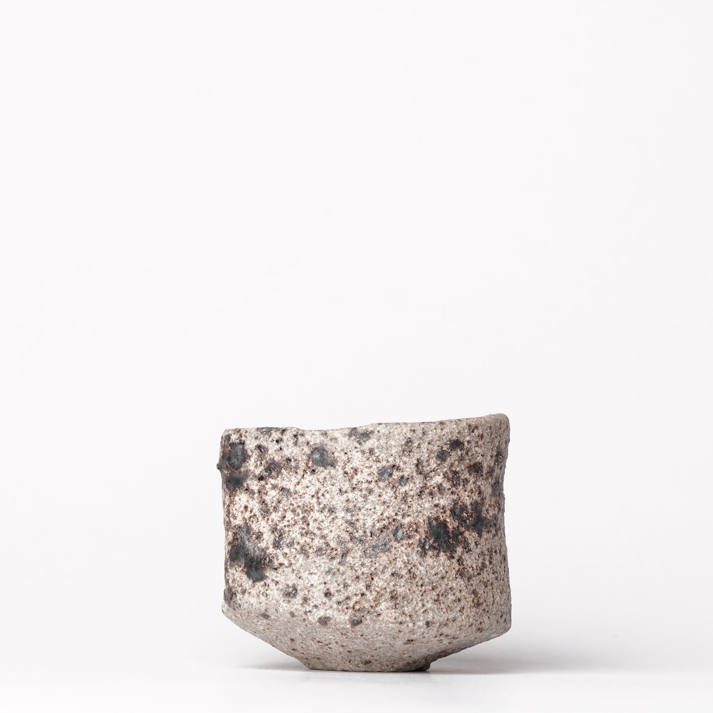 Yusuke Wakasa Guinomi Sake Cup with Platinum