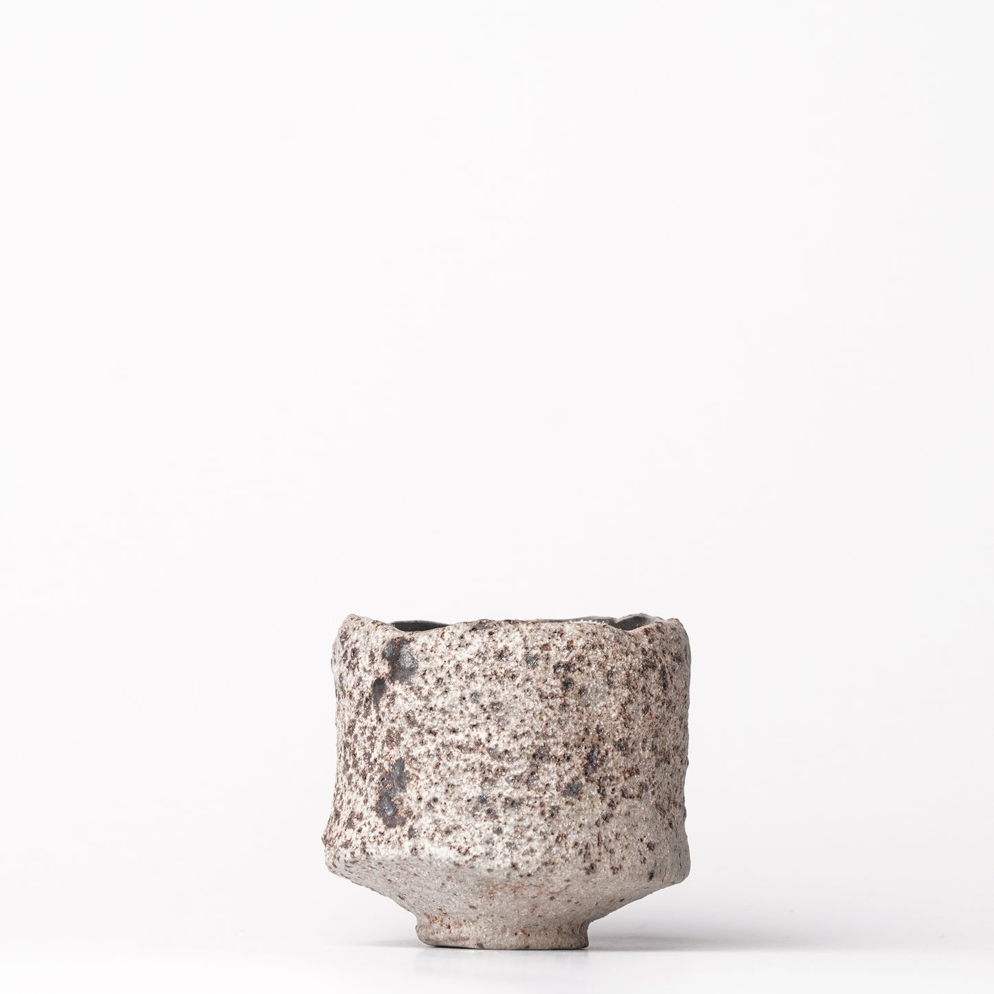 Yusuke Wakasa Guinomi Sake Cup with Platinum