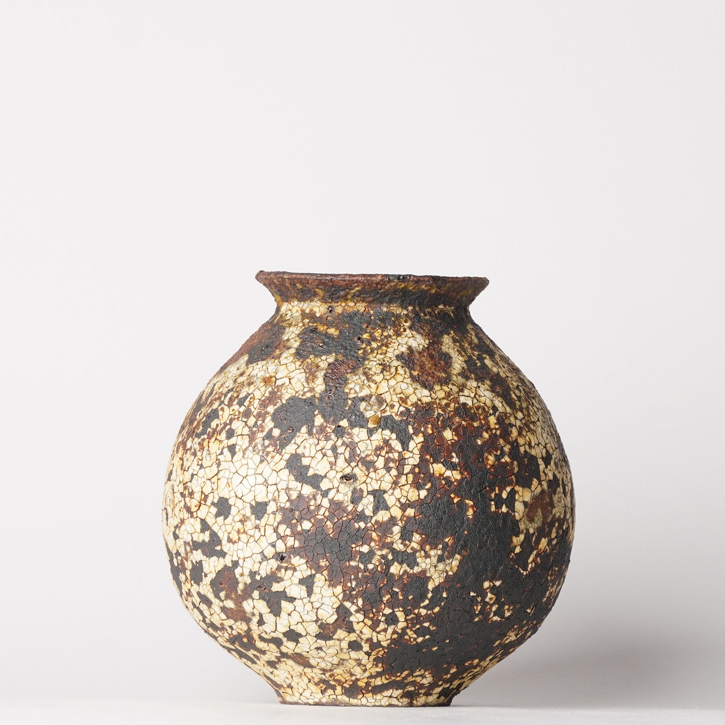 Futoshi Yamashita Volcanic Pottery Flower Vase