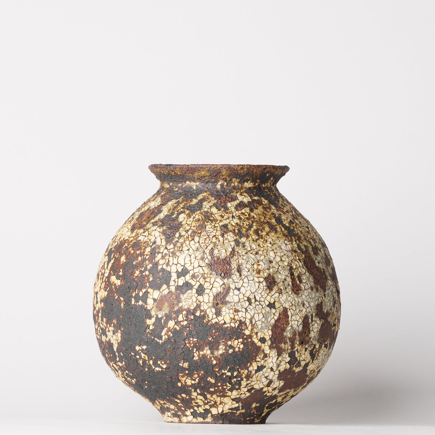 Futoshi Yamashita Volcanic Pottery Flower Vase