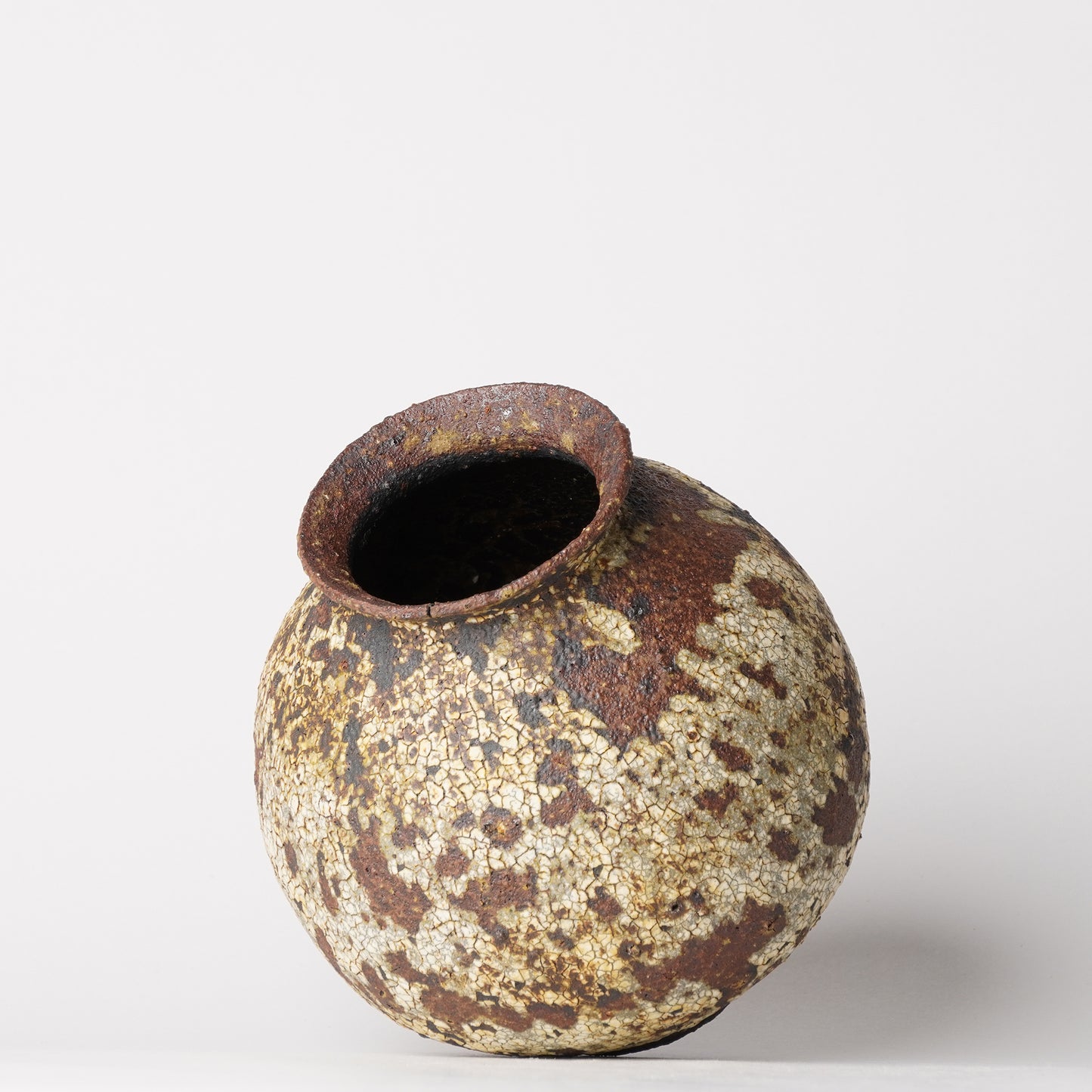 Futoshi Yamashita Volcanic Pottery Flower Vase