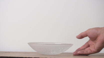 Daisaku Hashimura Crack Glass Shallow Bowl Cloud