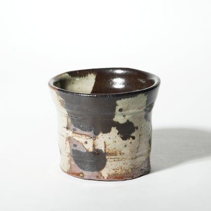 Junri Hamada Kuro Oribe Yunomi Guinomi Sake/ Tea Cup