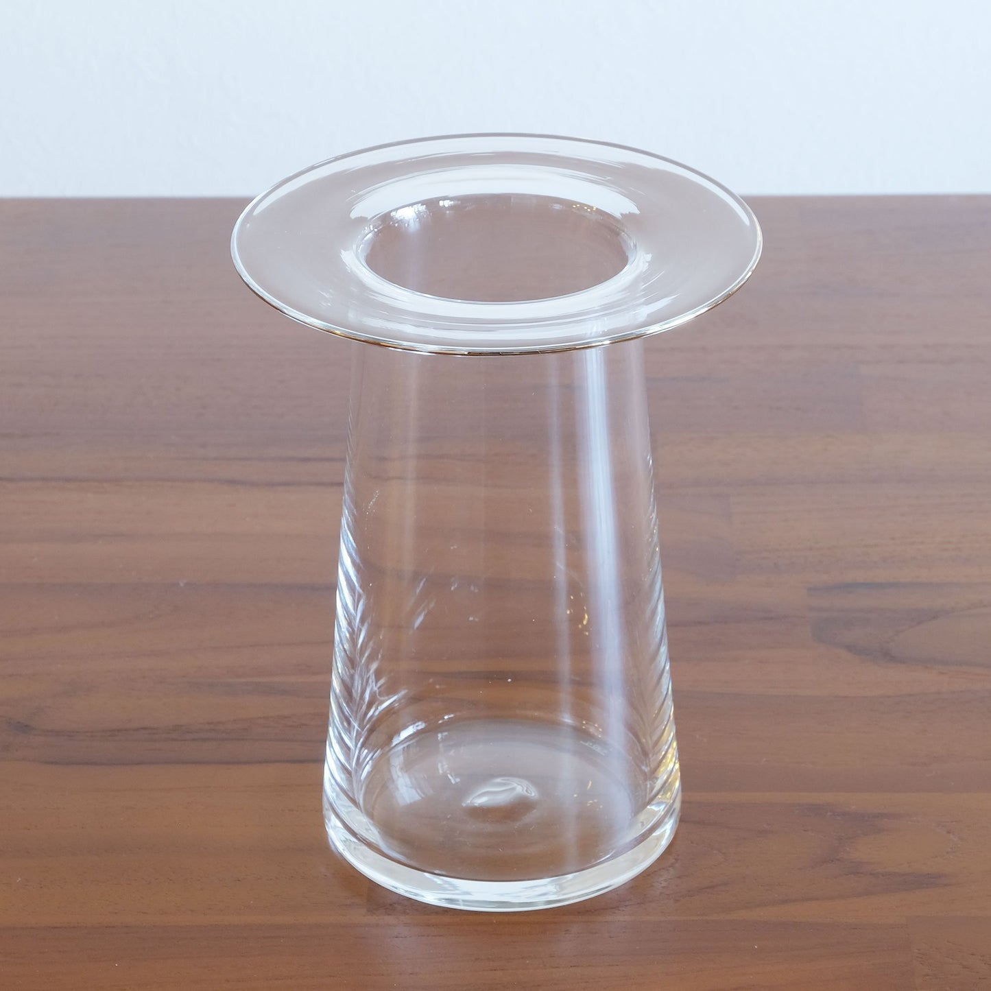 Taiga Oku handblown glass vase vessel